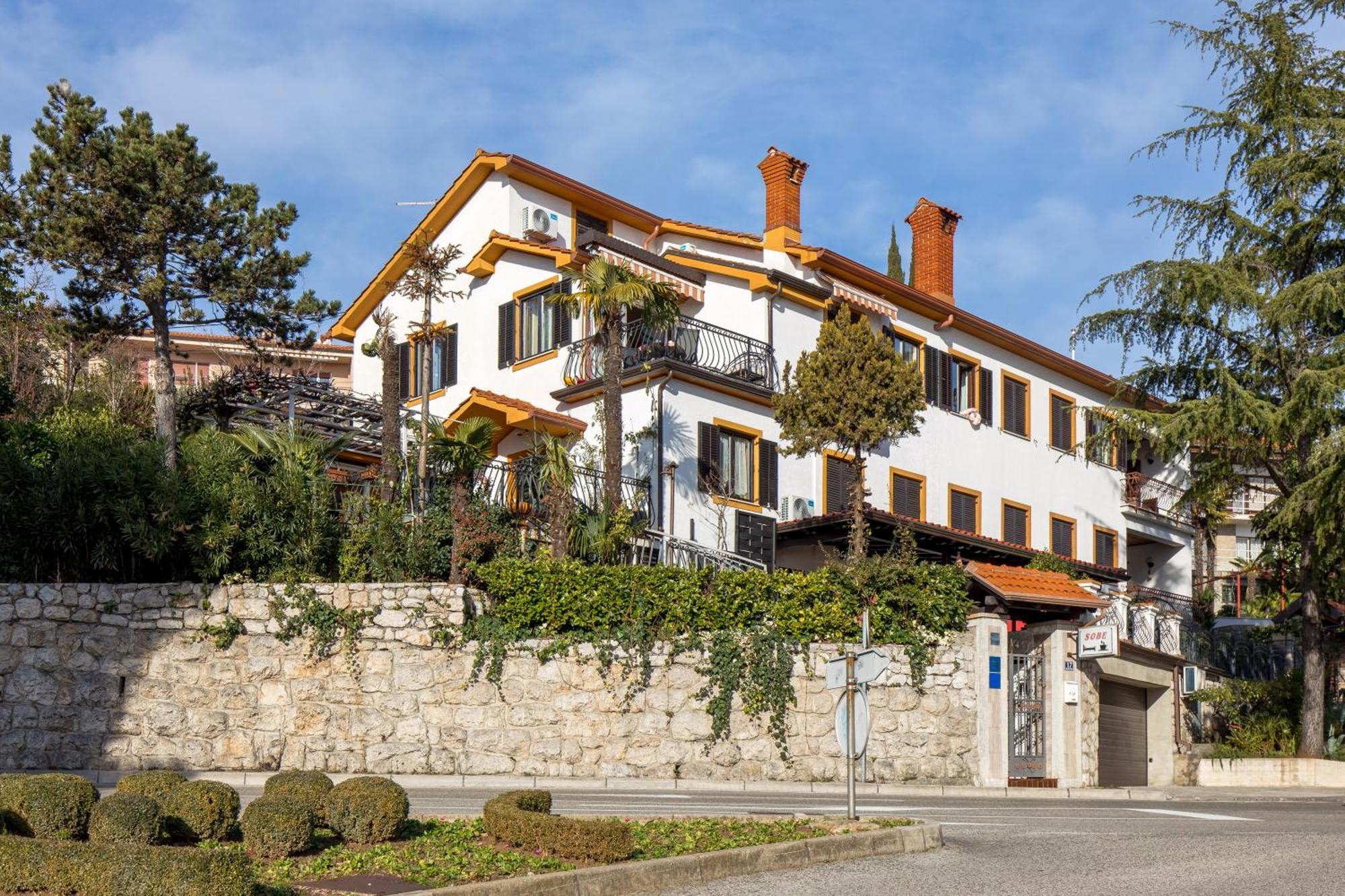 Camelia & Martina Apartments Opatija Eksteriør billede